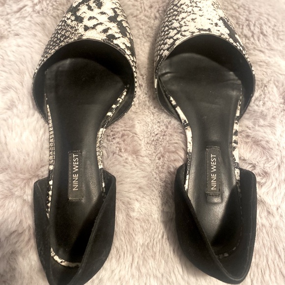 Animal print-dressy flats - Picture 2 of 2